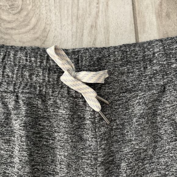 Vuori Pants Womens Gray Essential Wide Leg Halo Dreamknit VW4023 Size Medium - Picture 4 of 12